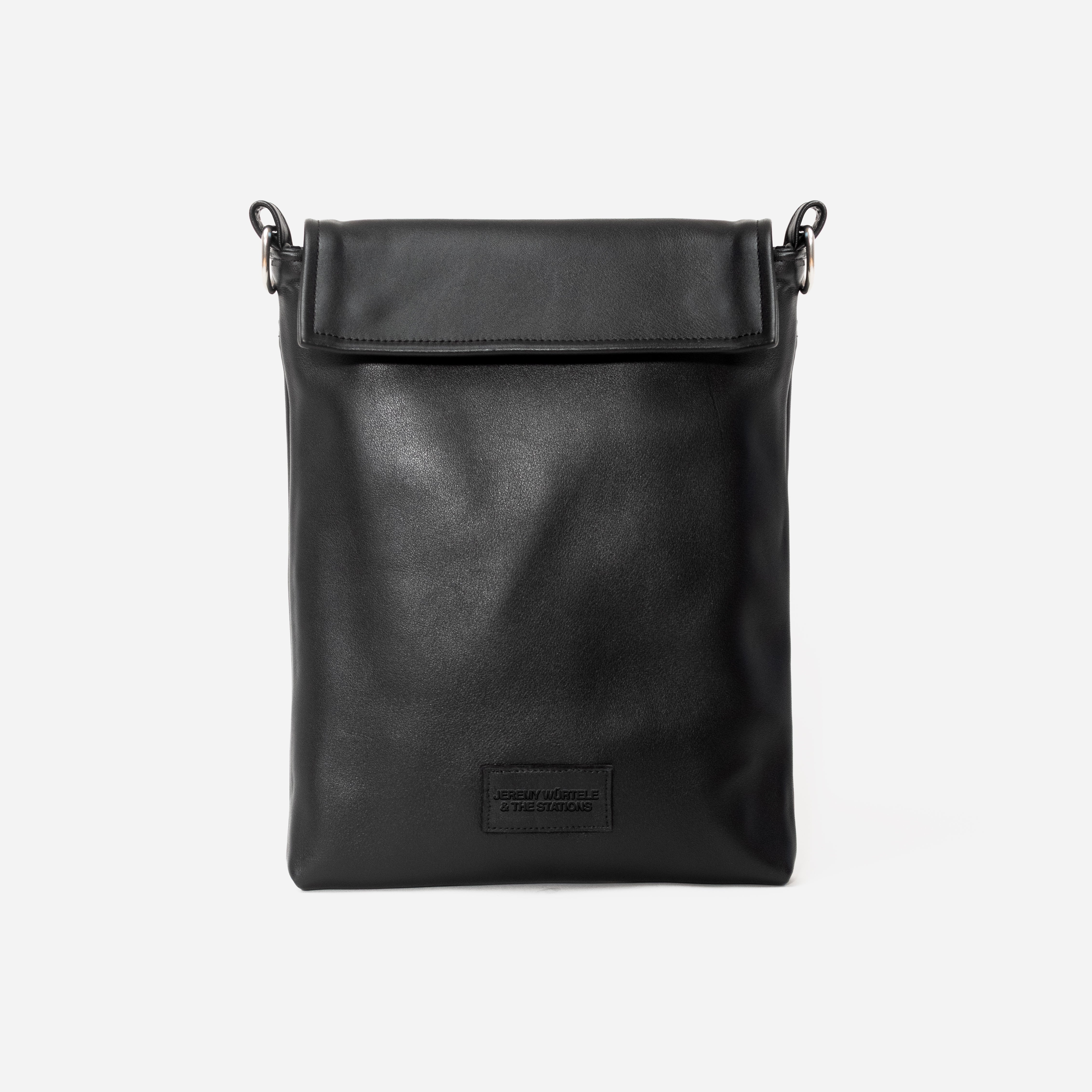 POUCH LEATHER BAG
